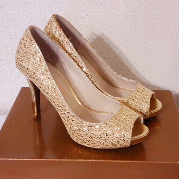 Audrey Brooke Shoes - Audrey Brooke Quillan Dress Shoes peep toe heel